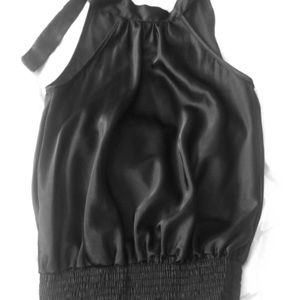 Elegant black top EUC
